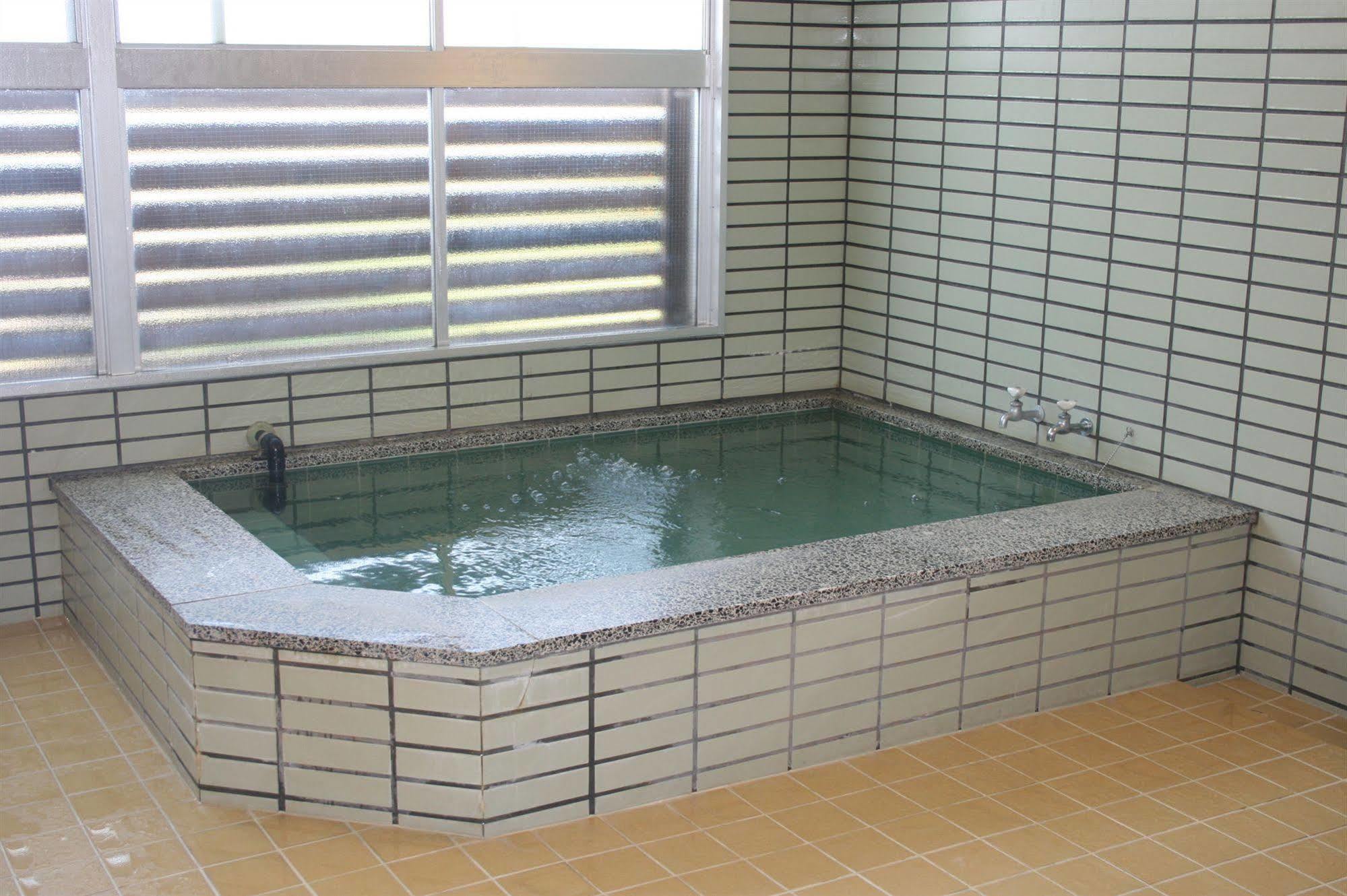 Bed and Breakfast Sunset Breeze Hota Kyonan Exterior foto